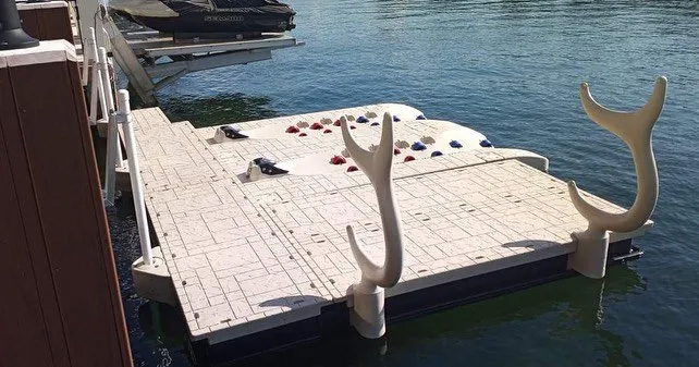 Floating marine products